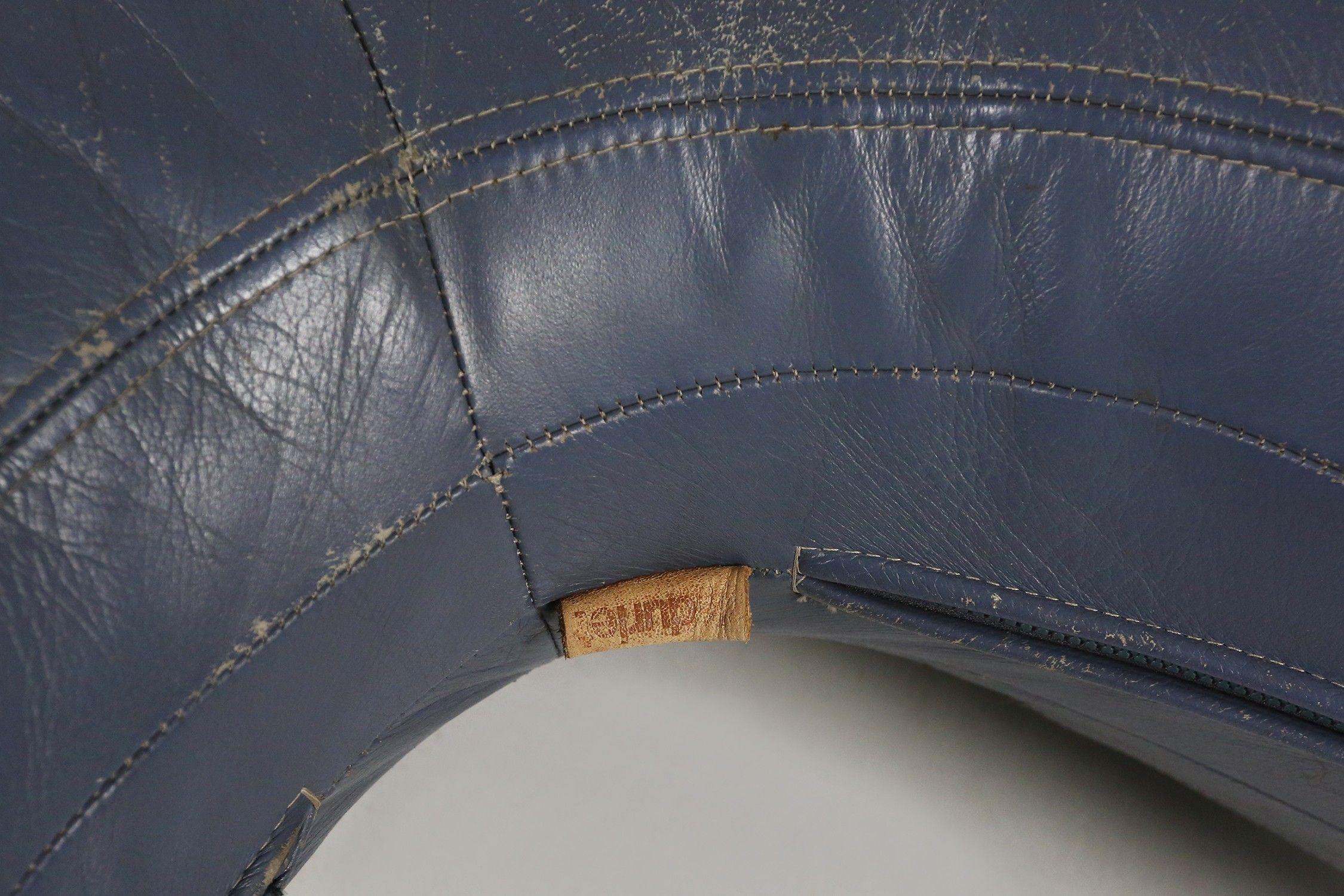 Leather Pouf by Lowie Vermeersch for Durlet, Belgium 1999thumbnail